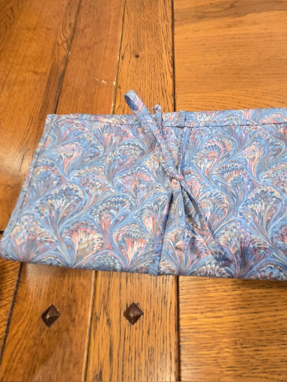 Blue Patterned Roll Up Cosmetic case Or A Jewelry Roll up. LIKE NEW-NEVER USED